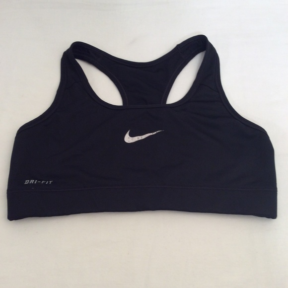 clearance nike sports bra